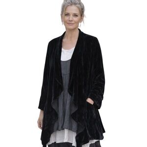 Bryn Walker Elegant Black Velvet Cardigan jacket, L